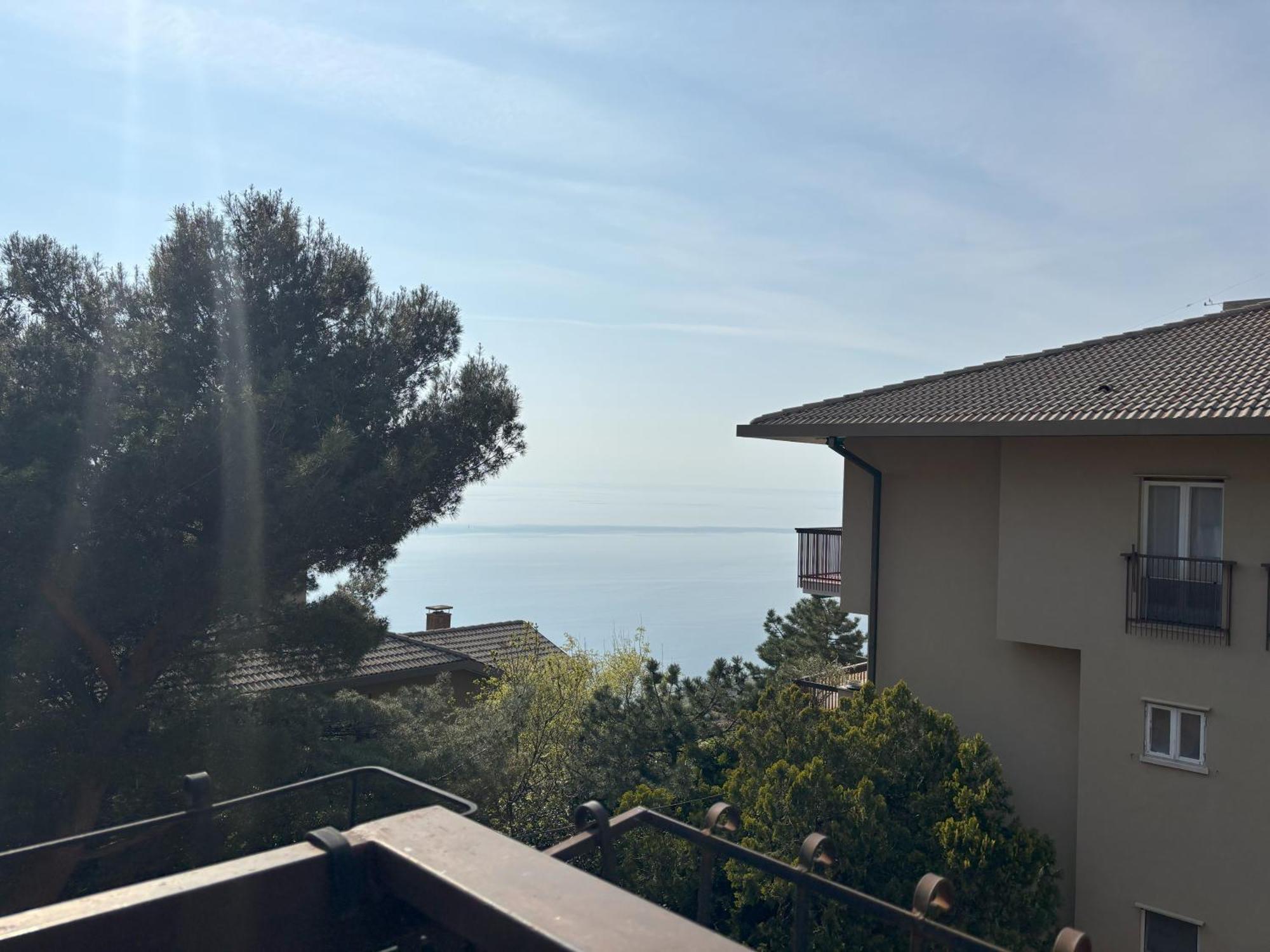 Affitto Turistico Via Bonomea 219-1 Lägenhet Trieste Exteriör bild
