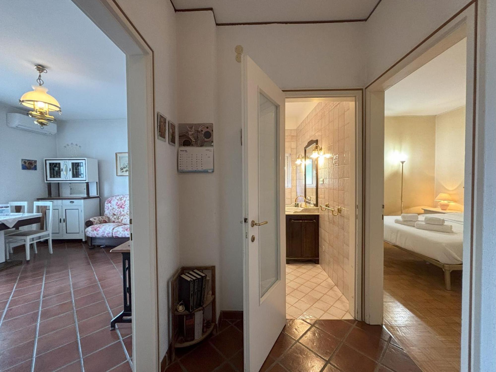 Affitto Turistico Via Bonomea 219-1 Lägenhet Trieste Exteriör bild